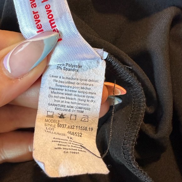 Laura Tunic top with flower detail on Sleeves - Picture 6 of 6